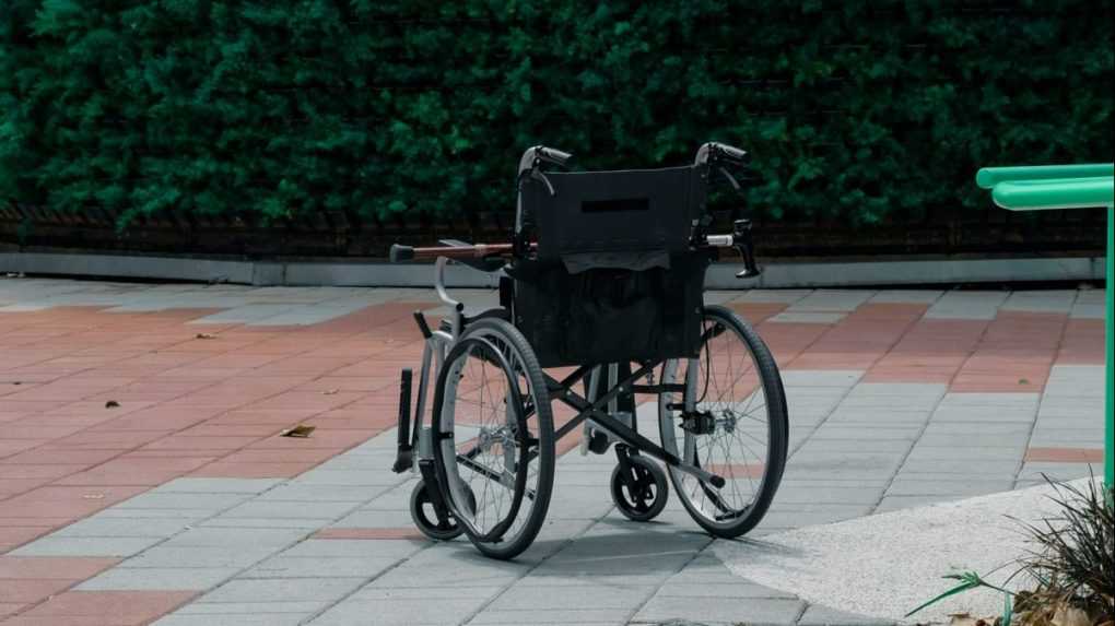 Príspevok na opatrovanie osoby s ťažkým zdravotným postihnutím sa od júla zvýši