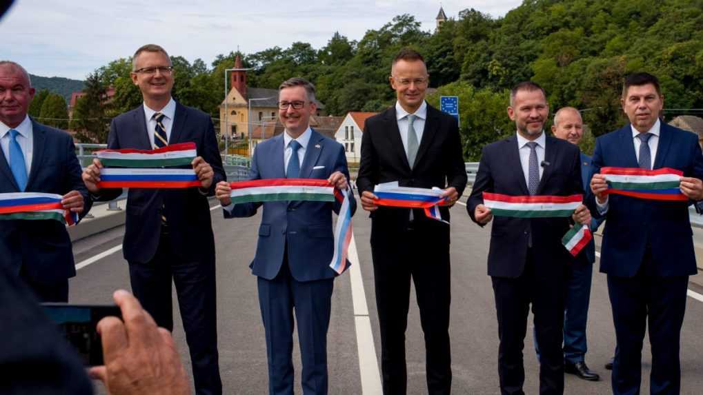Pribudol nový hraničný priechod: Nový most ponad rieku Ipeľ vedie do Maďarska. Poslúži aj cyklistom