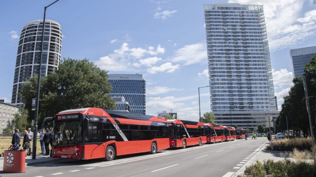 Bratislava nasadí do služby nové autobusy, poháňať ich bude ekologickejší vodík