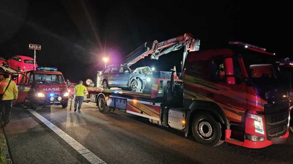 Tragická nehoda na Kysuciach: Po zrážke dvoch vozidiel zahynul jeden z vodičov