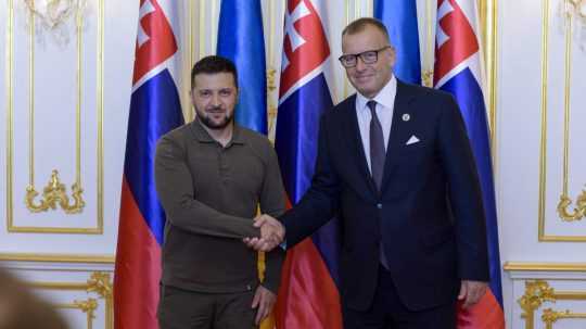 Na snímke zľava ukrajinský prezident Volodymyr Zelenskyj a predseda Národnej rady SR Boris Kollár.