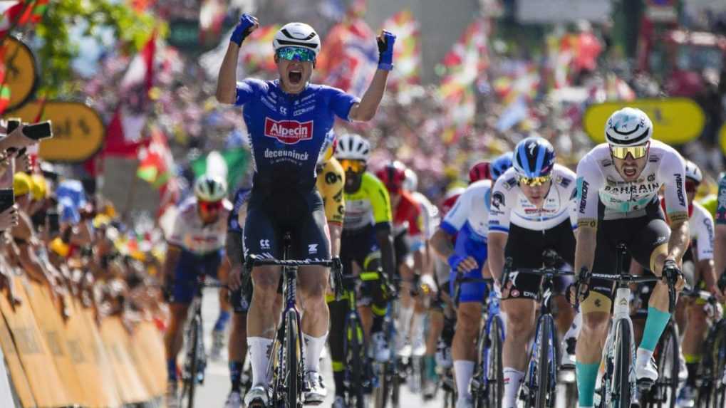 VIDEO: Philipsen víťazom tretej etapy na Tour de France, Sagan sa do špurtu ani nezapojil