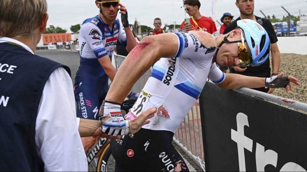 Jakobsen odstúpil z Tour de France, trápilo ho zranenie po páde v štvrtej etape
