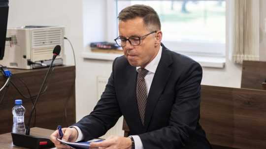 Guvernér NBS Peter Kažimír.