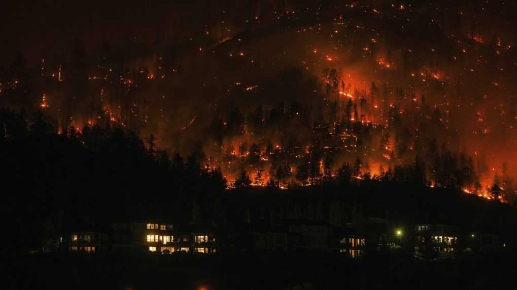 Lesné požiare v Kanade: V Britskej Kolumbii nariadili evakuáciu asi 30-tisíc ľuďom
