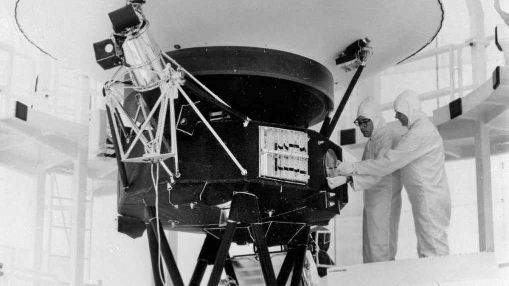 Pre chybný príkaz NASA stratila kontakt so sondou Voyager 2