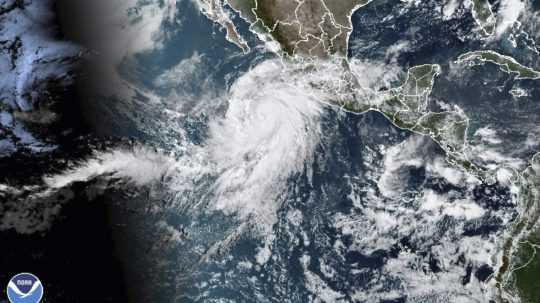 Na satelitnej snímke hurikán Hilary.