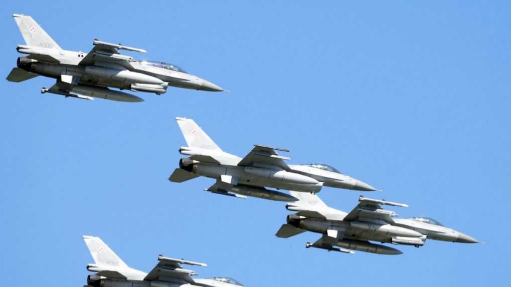 Nórsko sa podľa médií stane ďalšou krajinou, ktorá Ukrajine daruje americké stíhačky F-16