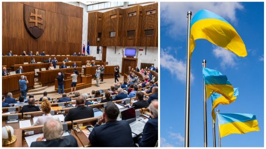 Na snímke vľavo parlament, vpravo ukrajinské vlajky.