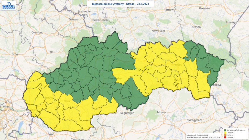 Mapa Slovenska s meteorologickými výstrahami.