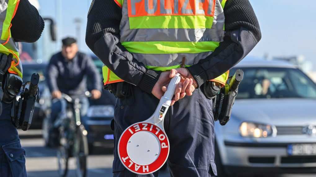 Česká polícia zavádza náhodné kontroly na hraniciach so Slovenskom