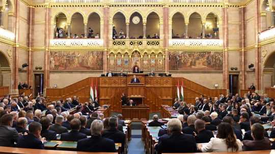 Schôdza maďarského parlamentu.