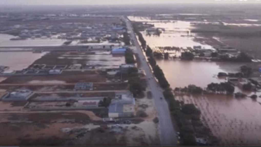 Počet obetí búrky Daniel, ktorá zasiahla východ Líbye, stúpol na dvetisíc. Niektoré štvrte mesta Derna voda úplne zničila