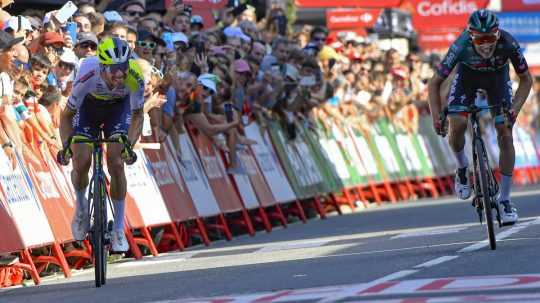 Vuelta: Rui Costa víťazom 15. etapy