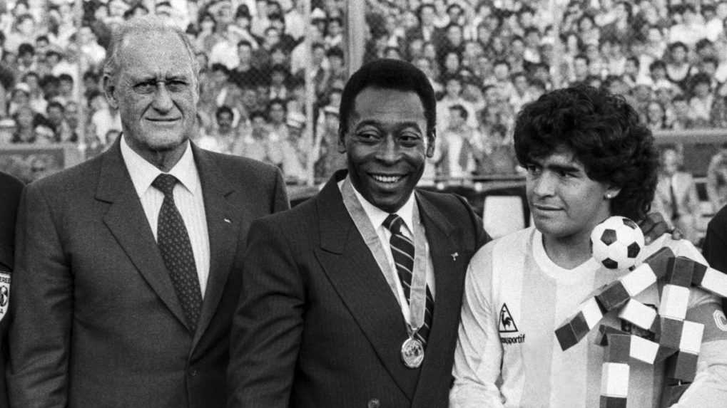 Legendárny Pelé bude mať na Slovensku sochu. Neymar, Ronaldinho či Zico prejavil záujem o účasť na slávnostnom odhalení