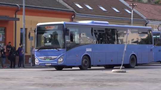 Na snímke autobus MHD v Trenčíne.