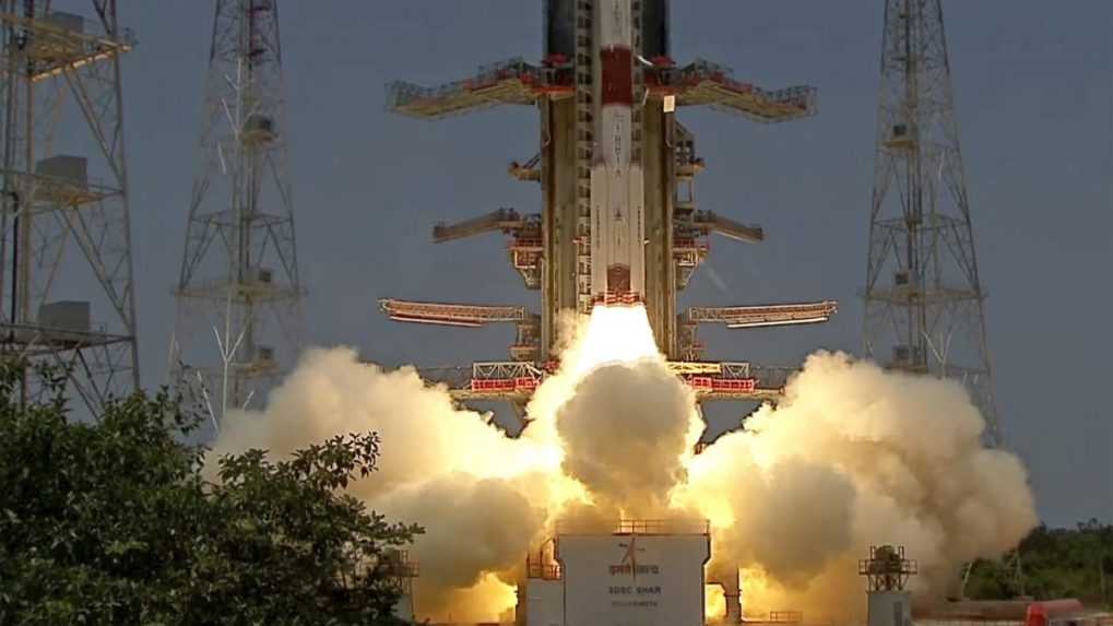 India vypustila svoju prvú sondu na skúmanie atmosféry Slnka