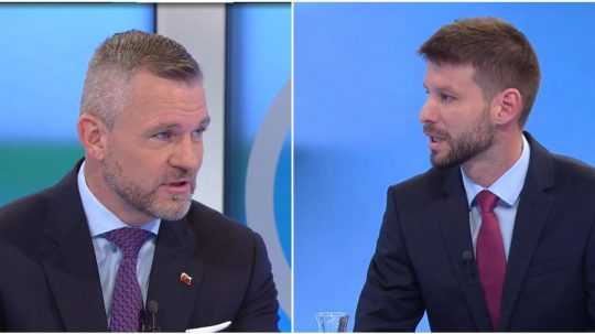Predseda strany Hlas-SD Peter Pellgrini (vľavo) a predseda strany Progresívne Slovensko Michal Šimečka (vpravo).