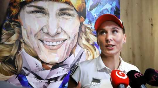 Na snímke bývalá biatlonistka Anastasia Kuzminová počas tlačovej konferencie.
