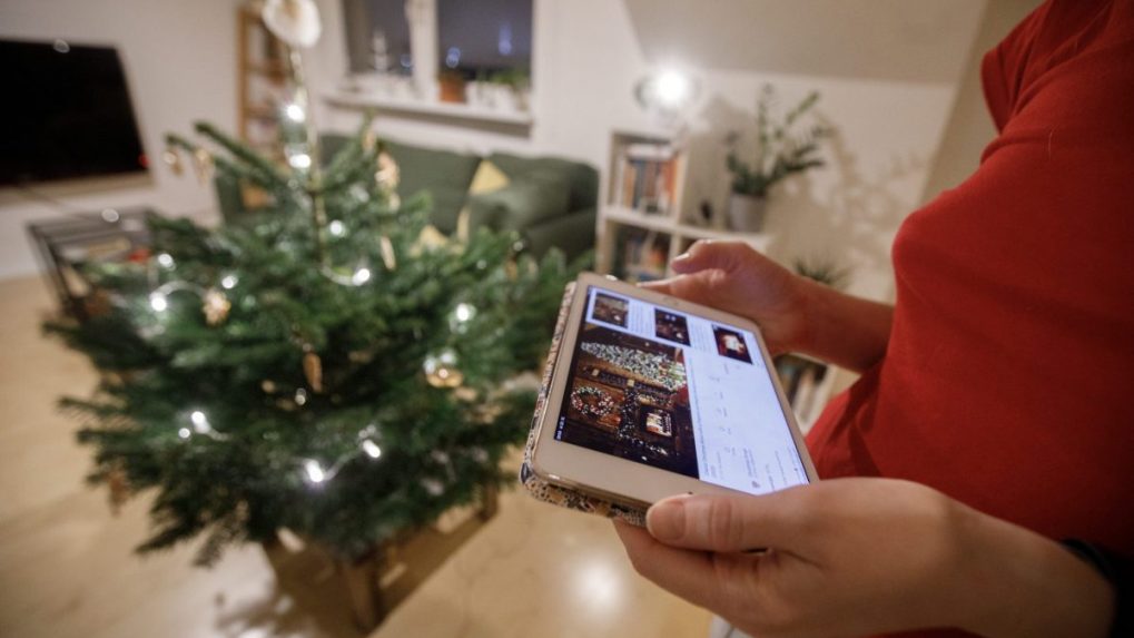 Väčšina Slovákov plánuje nakupovať vianočné darčeky online, vyplýva to z prieskumu