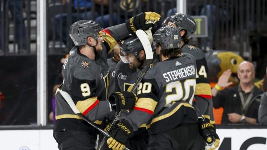 NHL: Slafkovský a Černák sa z výhier svojich tímov netešili