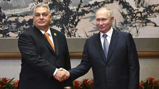 Zľava maďarský premiér Viktor Orbán a ruský prezident Vladimir Putin.