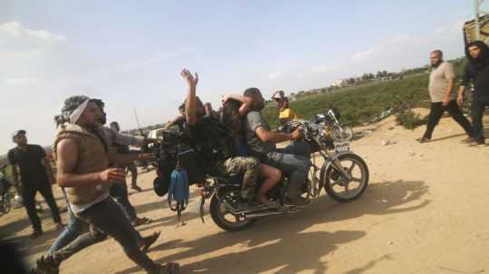 Na snímke radikáli z hnutia Hamas.