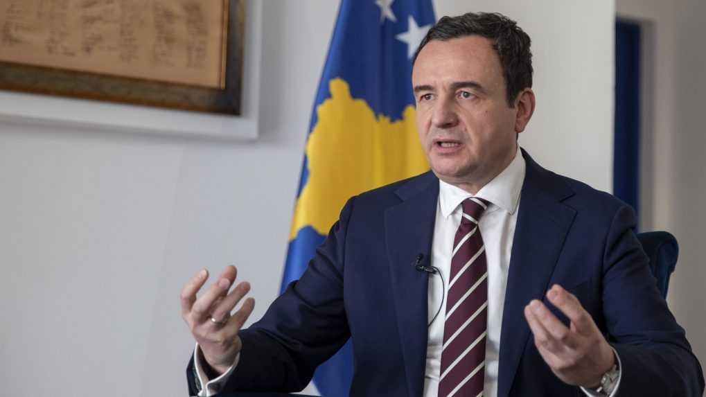 Srbsko má plán na anektovanie severu Kosova, uviedol kosovský premiér Kurti