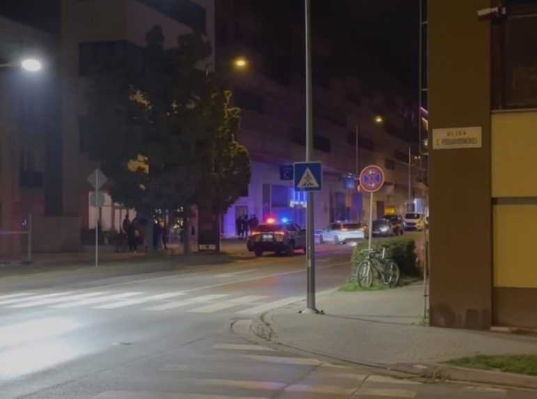 Streľba z airsoftovej zbrane aj slzotvorný plyn: Trnavská polícia zasahovala pri roztržke mladých ľudí