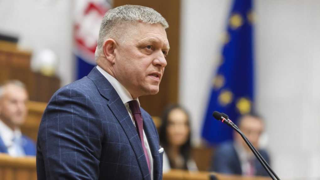 Premiér Fico potvrdil Šmyhaľovi záujem Slovenska poskytovať Ukrajine humanitárnu pomoc