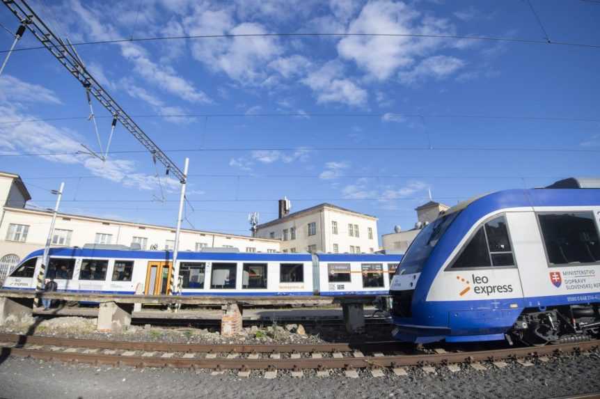 Na trať Bratislava – Komárno prichádza nový dopravca. Plánuje denne vypraviť takmer 100 spojov (fotogaléria)
