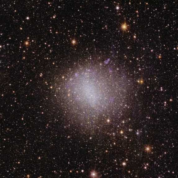 Galaxia NGC 6822.