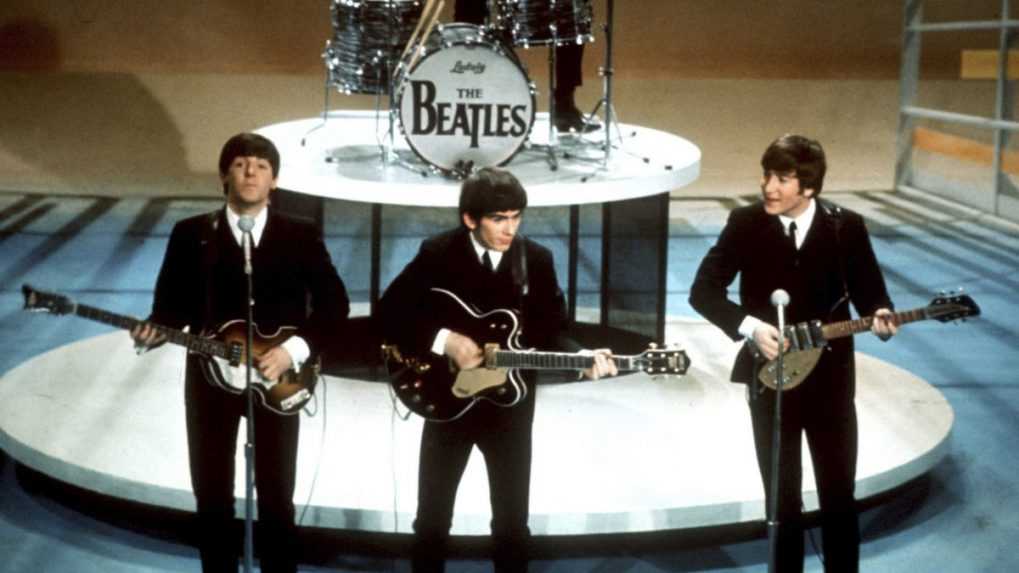 Vypočujte si poslednú skladbu legendárnej skupiny The Beatles Now and Then. Dokončili ju po 45 rokoch