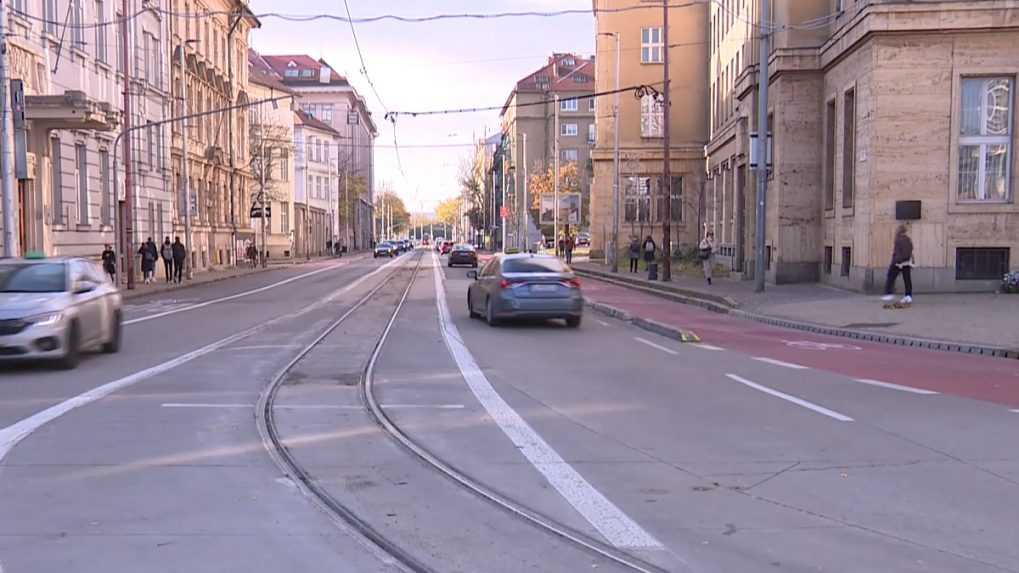 Pozor na dopravné obmedzenia v Bratislave. Dôvodom je Trojkráľový sprievod