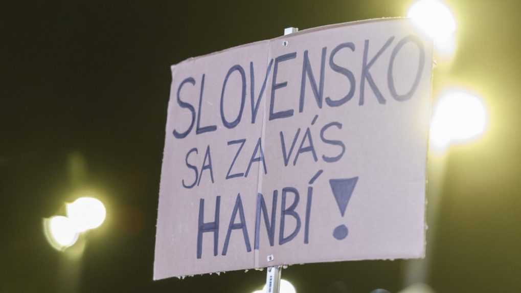 Opozičné protesty proti zámerom vlády pokračujú: Ľudia sa zišli vo viacerých slovenských mestách