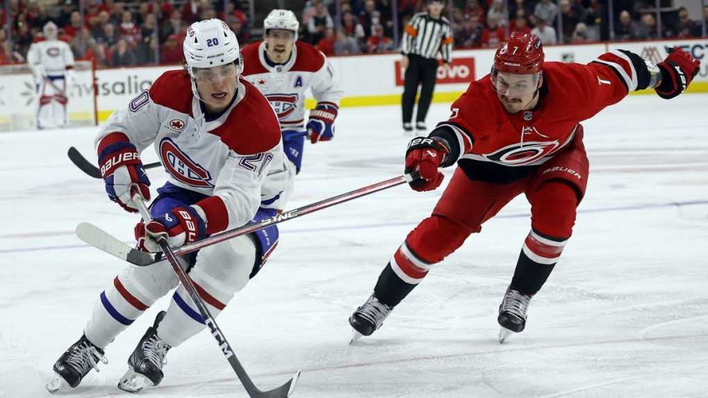 NHL: Slafkovský nedohral zápas po tvrdom hite Noesena