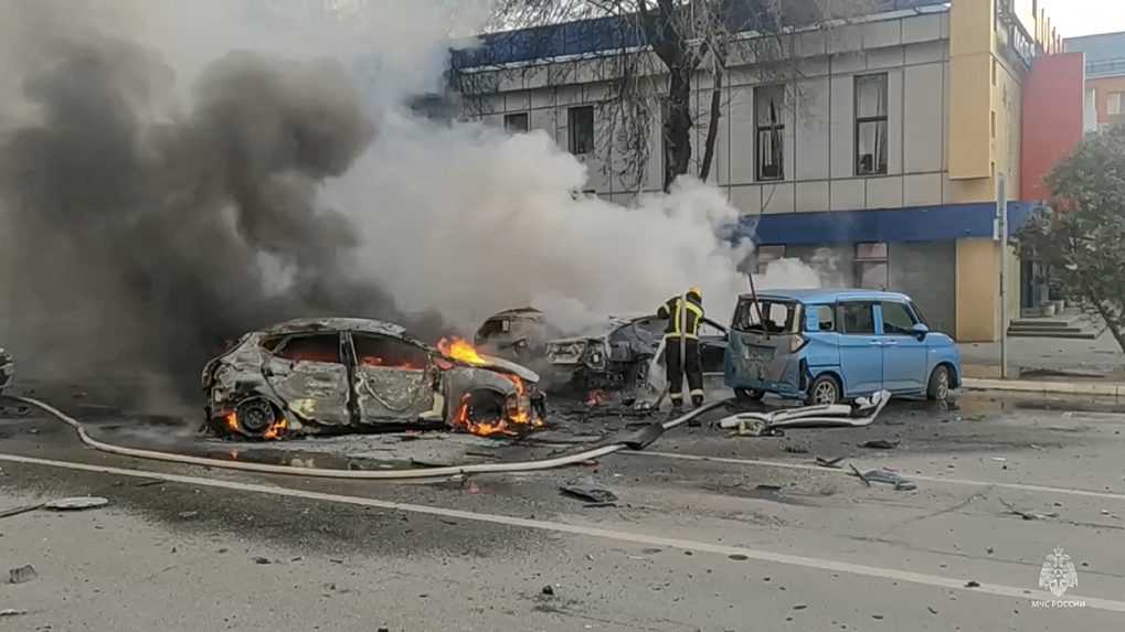 Ukrajinské ostreľovanie ruského mesta Belgorod si vyžiadalo desiatku obetí. Moskva tvrdí, že útok „nezostane nepotrestaný“