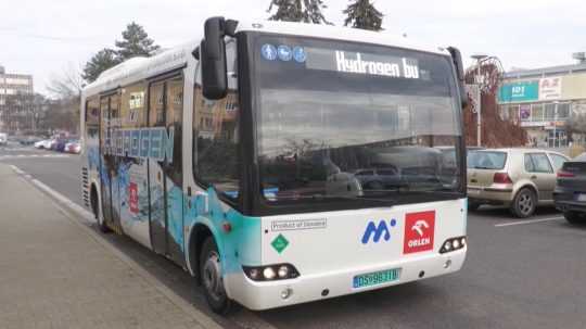 Elektro-vodíkový autobus.