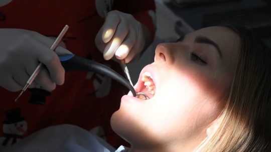 zubársky zákrok