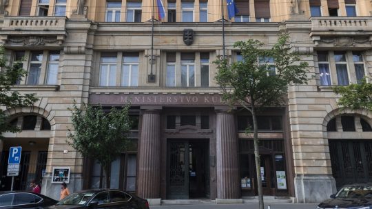 Na snímke budova, v ktorej sídli Ministerstvo kultúry SR na Námestí SNP v Bratislave.