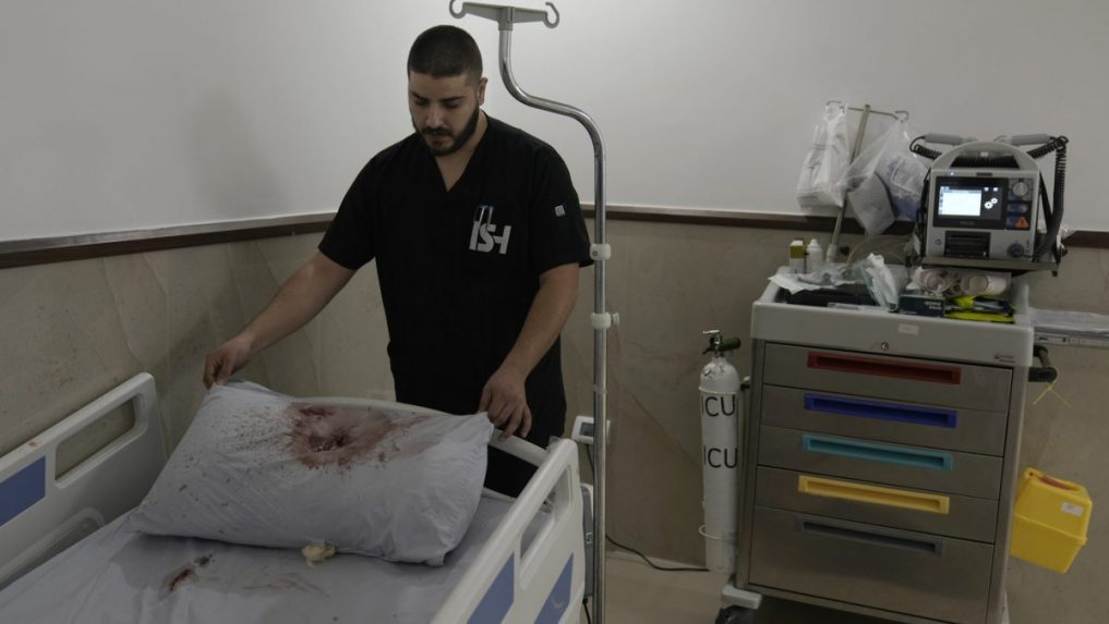 Izraelskí agenti sa prezliekli za ženy a zdravotníkov. Vtrhli do nemocnice a zabili niekoľko palestínskych militantov