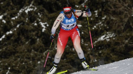Švajčiarska biatlonistka Lena Häckiová-Grossová