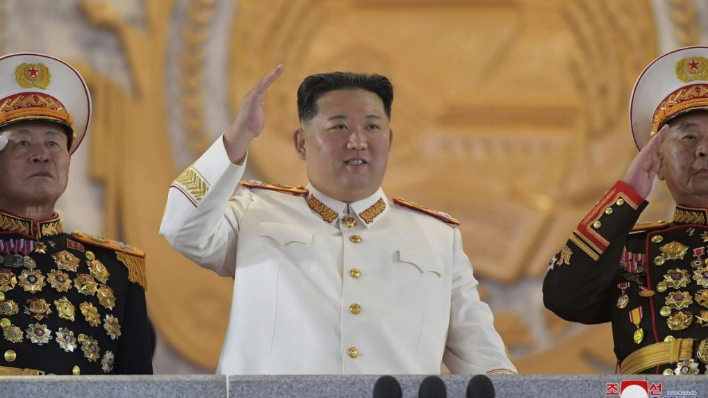 Vodca KĽDR Kim Čong-un pravdepodobne oslavuje 40. narodeniny. Režim presný dátum nikdy nezverejnil