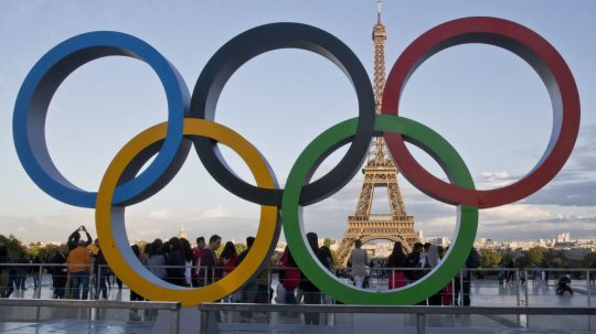 Olympijské kruhy v Paríži.