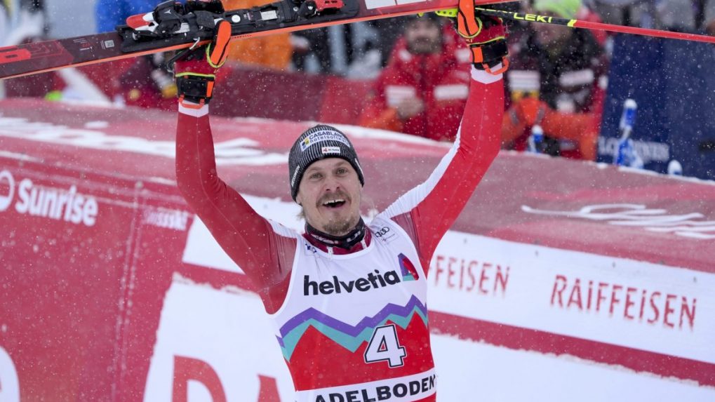 Feller zvíťazil v slalome v Adelbodene: Vydarenou druhou jazdou sa Rakúšan vyšvihol na najvyšší stupienok