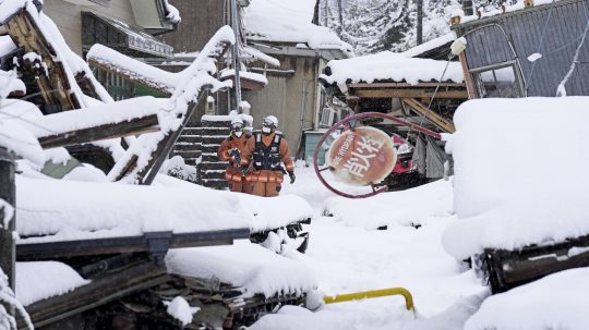 Počet obetí zemetrasenia, ktoré na Nový rok zasiahlo Japonsko, stúpol.