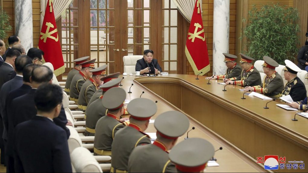 Severokórejsky vodca Kim Čong-un nariadil armáde zničiť USA a J. Kóreu v prípade útoku