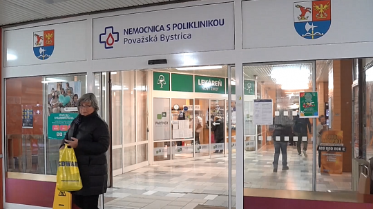 Nemocnica s poliklinikou v Považskej Bystrici.