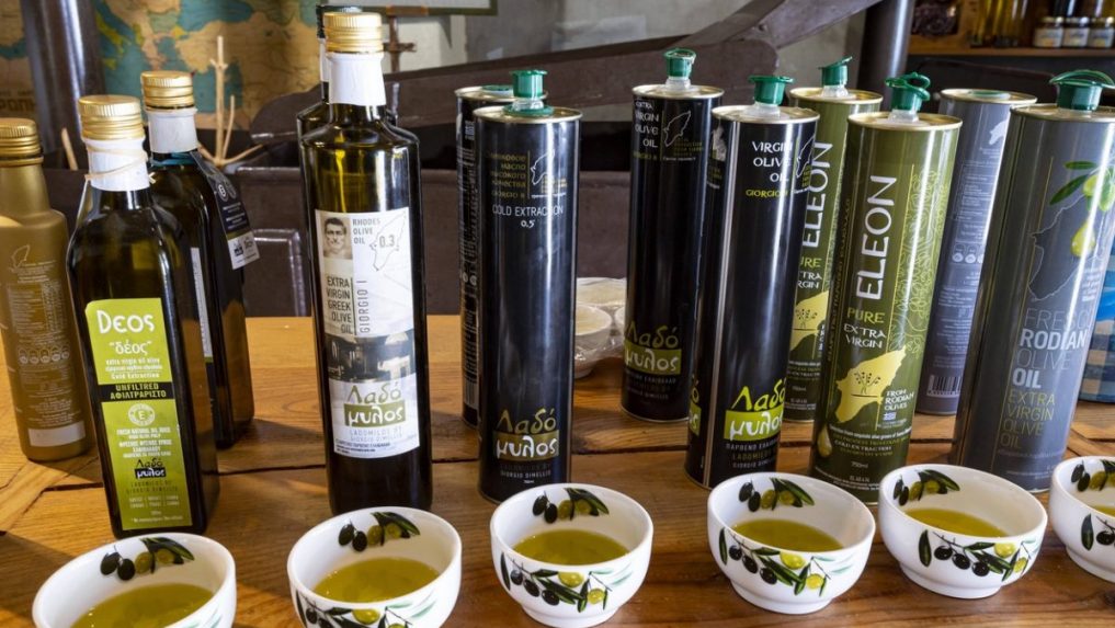 Trh zaplavuje falošný olivový olej. Ako ho rozpoznať?