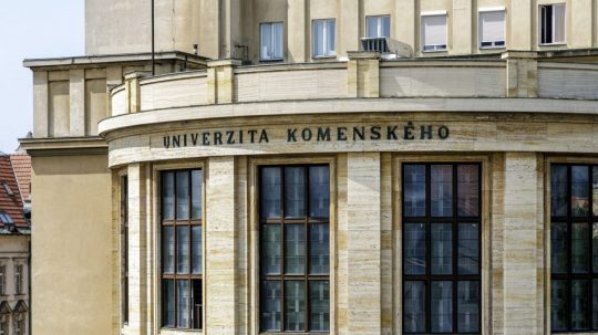 Na snímke Univerzita Komenského v Bratislave.